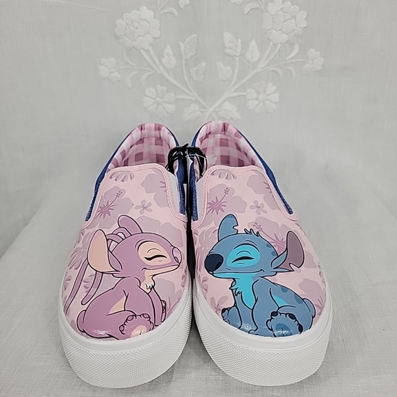 Women's Disney Stitch Low Top Slip On Sneaker Shoes Size 8.5 New - Picture 5 of 10